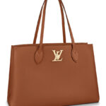 Louis Vuitton Lockme Shopper M58927 Coffee
